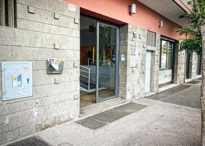 I-Lari Apartment