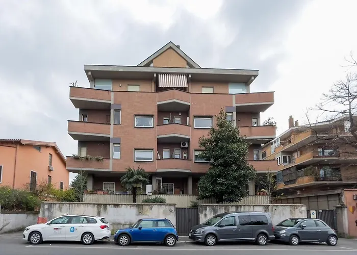The Best Rent - Elegant Two-Bedroom Apartment In Via Aurelia
