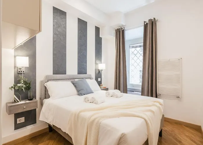 The Best Rent - Spacious Three-Bedroom Apartment Near The Colosseum