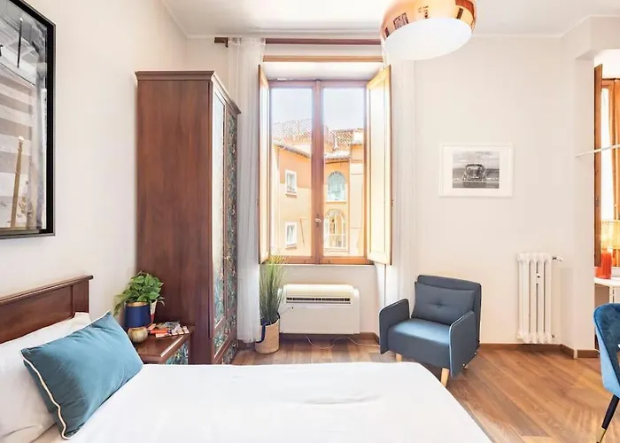 4 Townhouse By The Spanish Steps