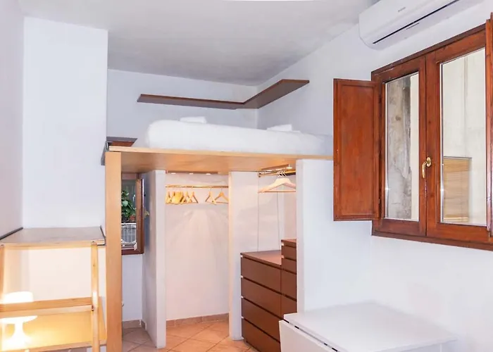 Easytopstay - Monti Studio Apartment
