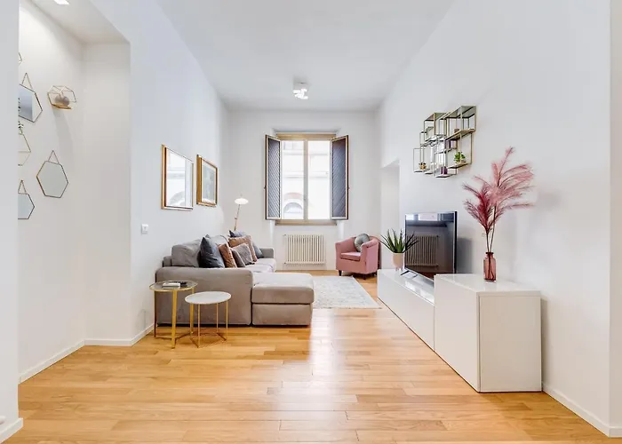 Opera Exclusive House By Premium Suites Collection