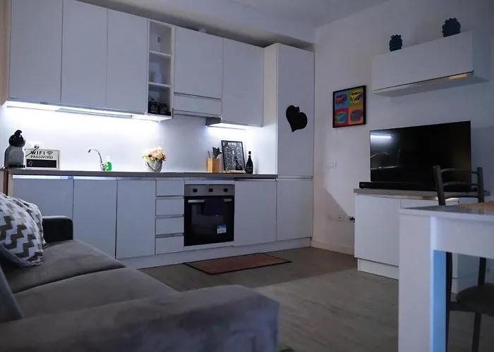 Pandora Apartments