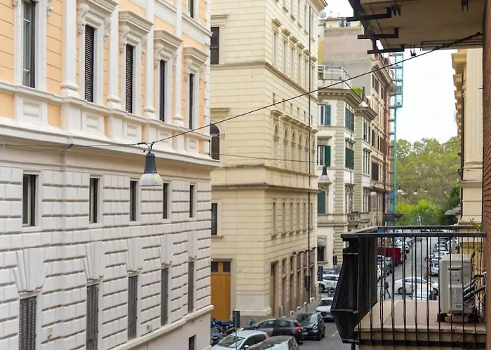 Vatican Steps, Suite Mary, Strollingrome