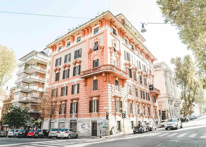 Domus Trastevere 900