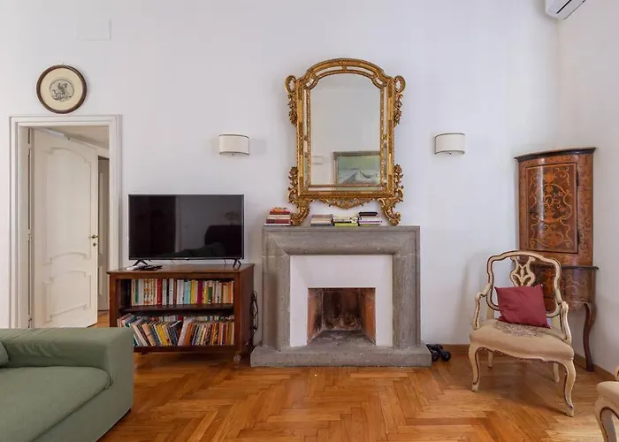 Giulia Luxury Two Bedroom Apartment