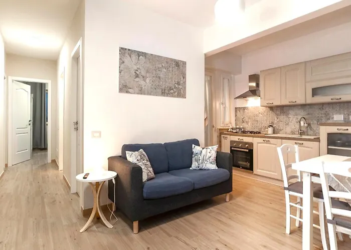 Elegant Comfy Three-Rooms Apartment In Eur With Parking