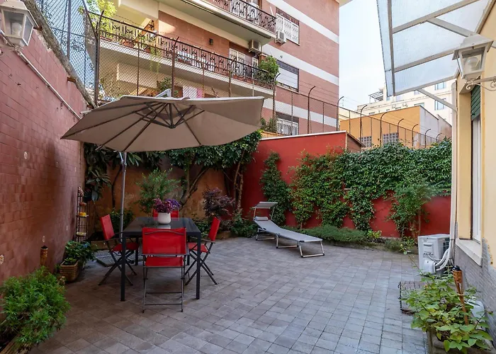 Guesthost - Piazza Di Roma Turquoise Apartment