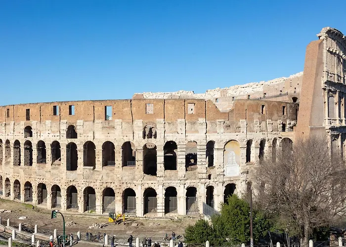 Colosseo View Atmosphere By Rental In Rome