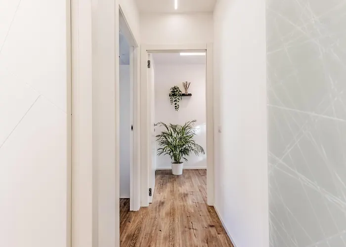 LoungeFloor Metro A Netflix&Wi-Fi