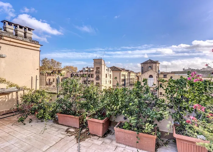Trastevere Outstanding 4 Bedroom Terraced Apartment