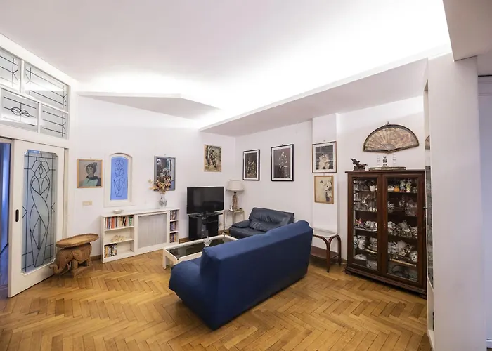 Trastevere 2 Bedroom Cozy Apartment