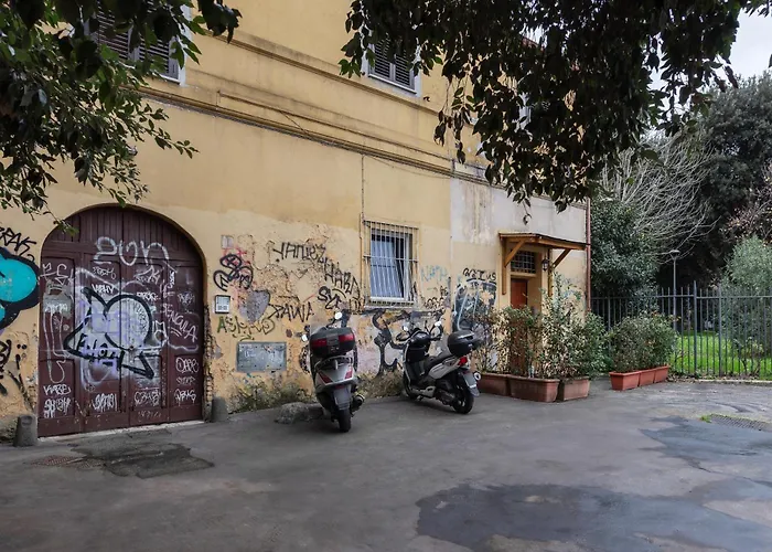 Mm Piramide Apartments