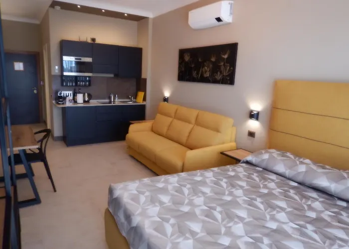 Domus Aurelia Studio Apartments