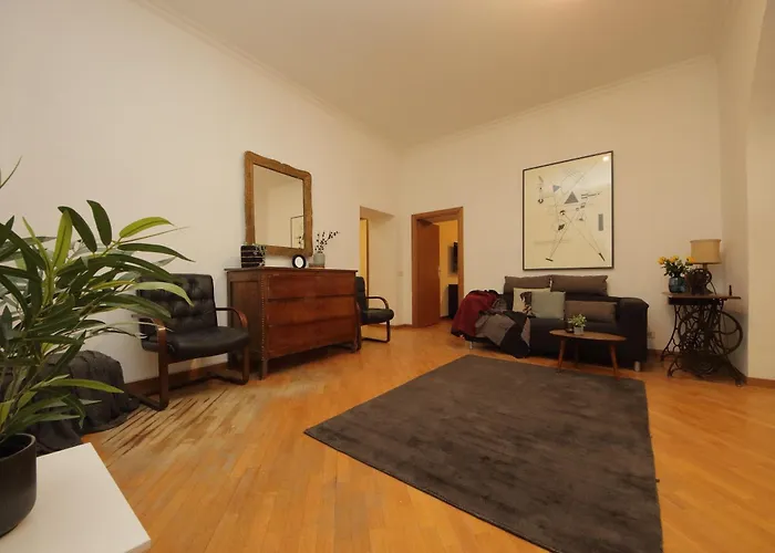 Giant Borghese Apartment