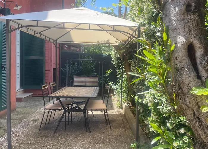 Appia Antica Garden Apartment - Free Parking - Near Colosseum