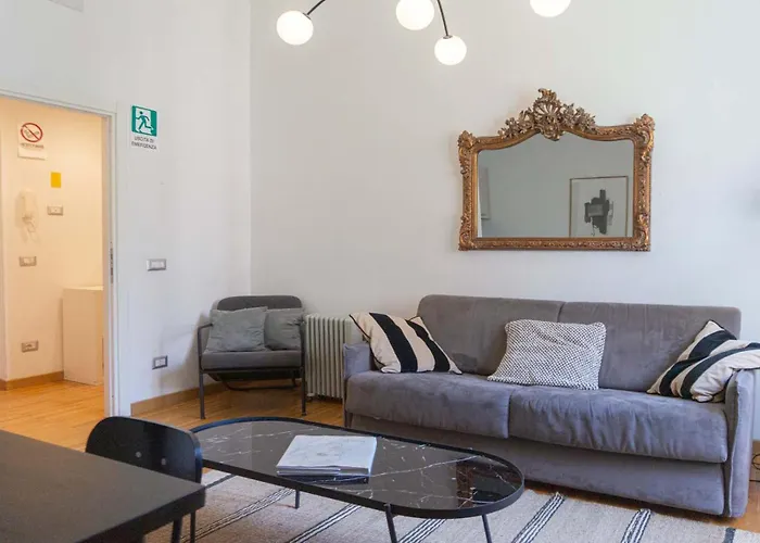 Easytopstay - Colosseum Cosy Apartments