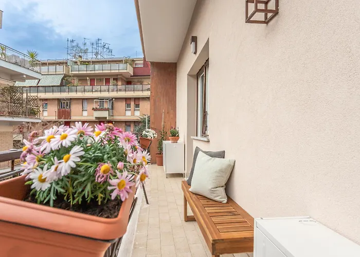 Cornelia Elegance House