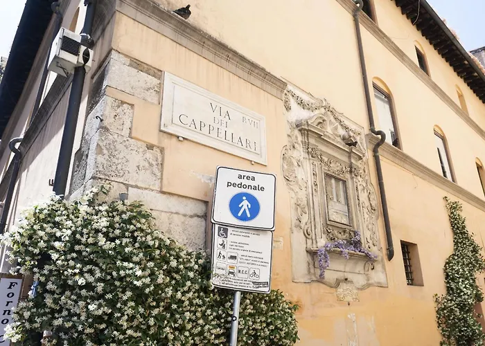 Campo De Fiori Large Family Apartment