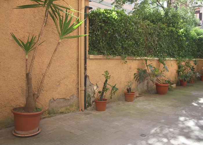 Tra Gianicolo E Trastevere