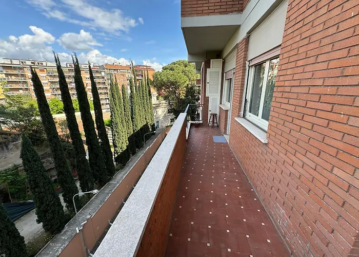 Rome Elegant Apartment