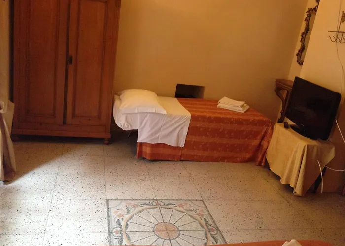 Maison De Marta