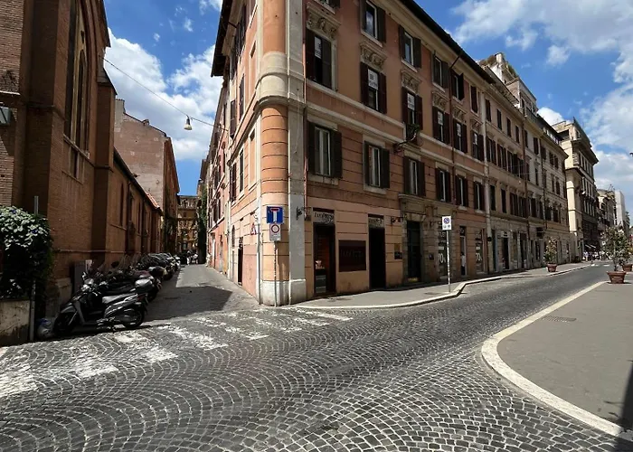 Chilling Via del Corso