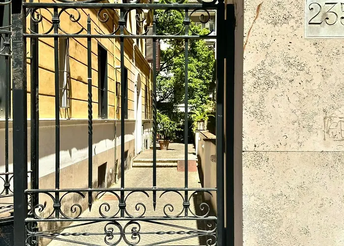 Rinascita Vatican Home