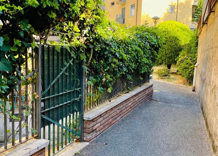 Baz-House Roma San Paolo