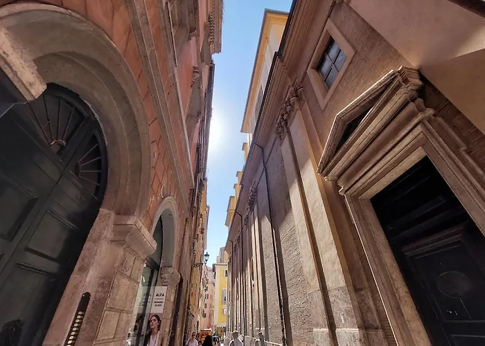 Pantheon Luxury Apartment