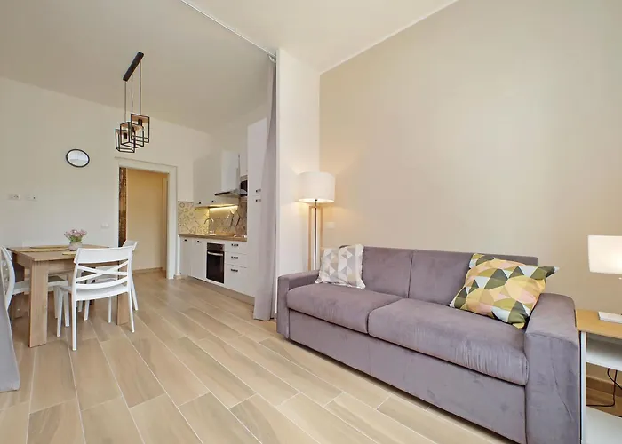 Prestigious Re Di Roma Apartment