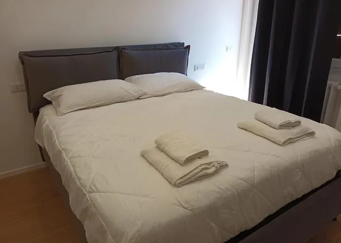 PM 34 Viale Imperatore Guest House - 50 Mt From Metro San Paolo