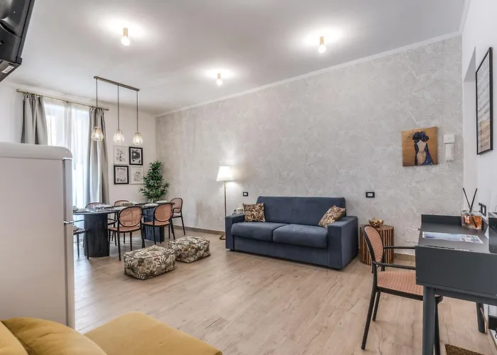 Napolehome Luxury Apartment