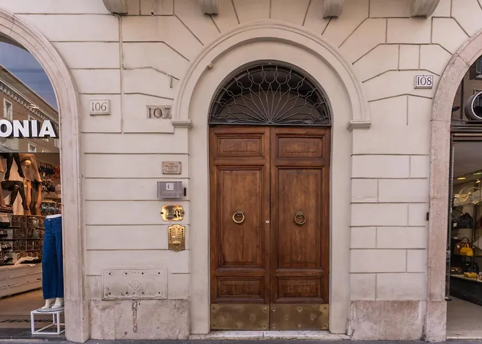 Domus in Via Del Corso