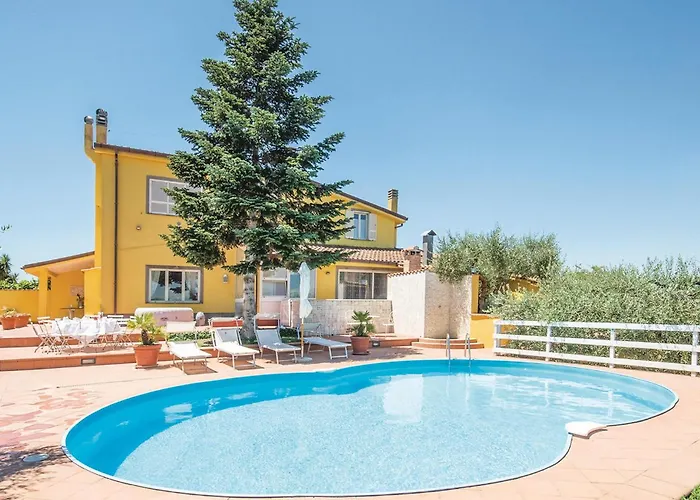 Gorgeous Home In Roma With Private Swimming Pool, Can Be Inside Or Outside