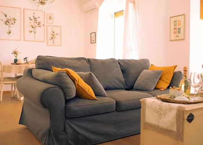Rhome - Luxury Sharing Home