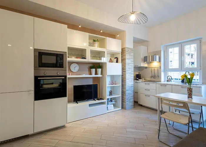 Ottoboni Apartment, 4 Persone, Balcone, Wi-Fi, Stazione Tiburtina
