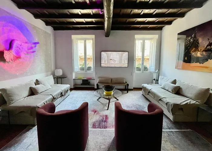 Monti Stunning Flat