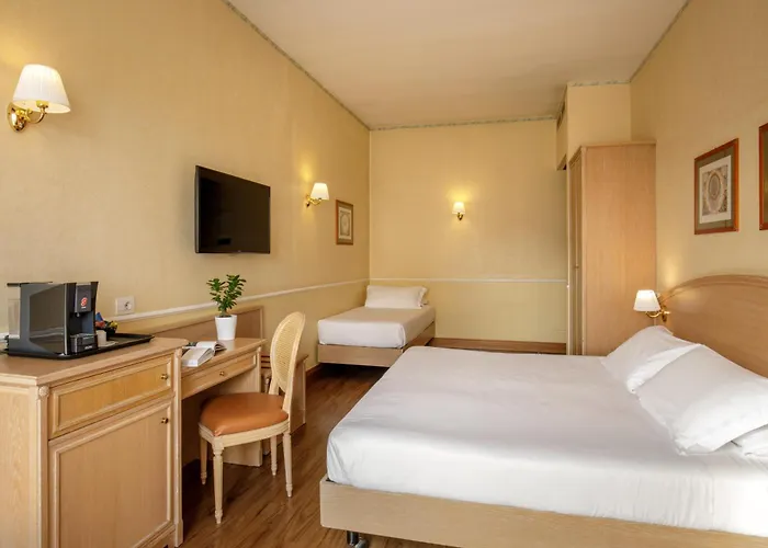 Hotel Santa Costanza By Omnia Hotels