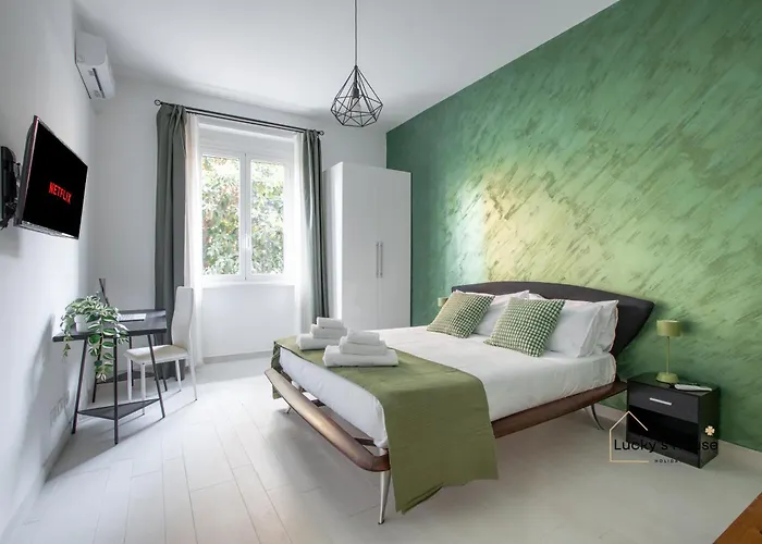Lucky'S House - 400Mt To Metro A, 3 Bedrooms, 6-8 Pax, A-C, Roma