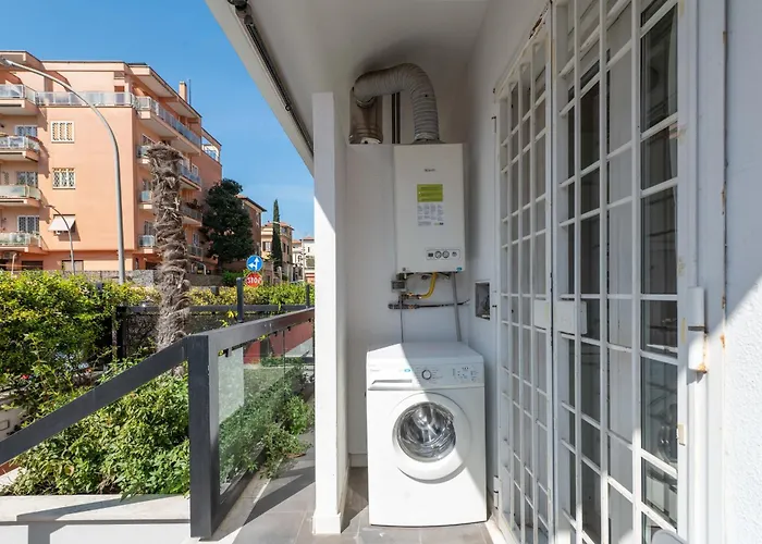 Loverhome Apartment 3