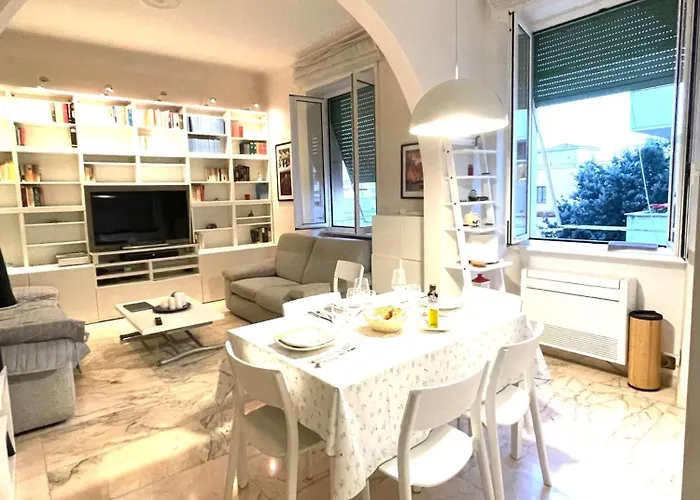 Miss Giulia Prime Location Flat In Rome