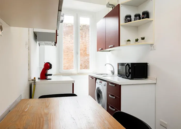 Fernando'S Apartment