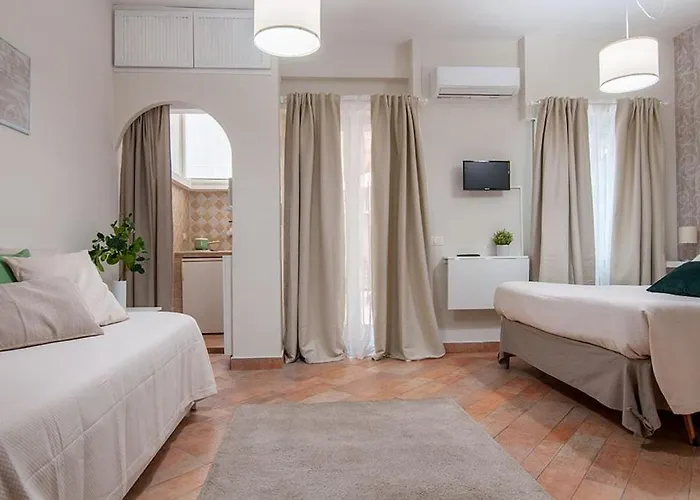 St Peter Vatican Lovely Apartment & Patio, Rome