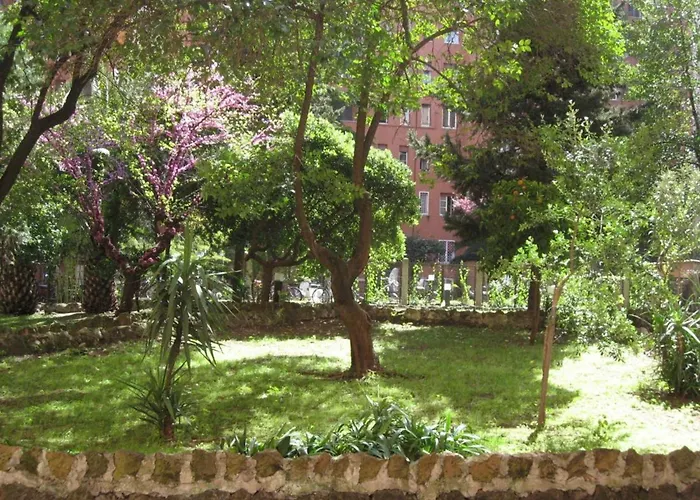 Holiday Home Roma Night And Day