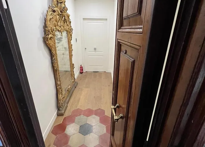 Quattro Fiori Apartment