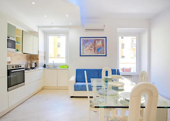 Elegantis Doris Suite Apartment - One Minute Walk To Vatican Museums