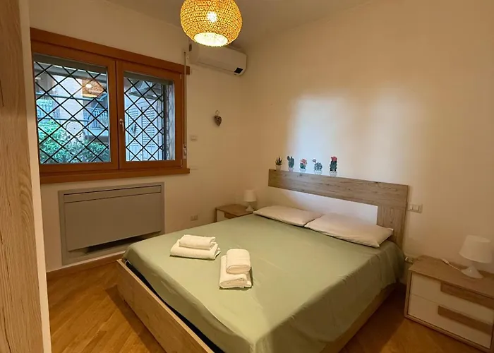 Rome Giardino Segreto Holiday Home With Private Parking