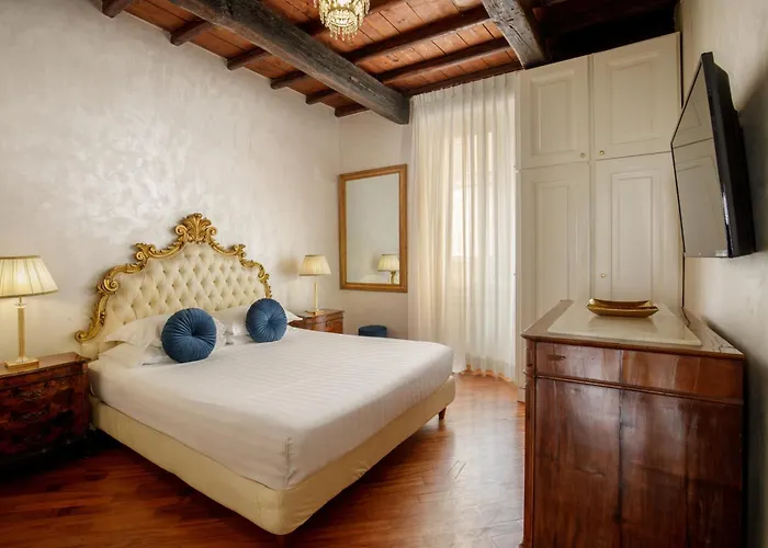 Condotti Corner Apartment Piazza Di Spagna