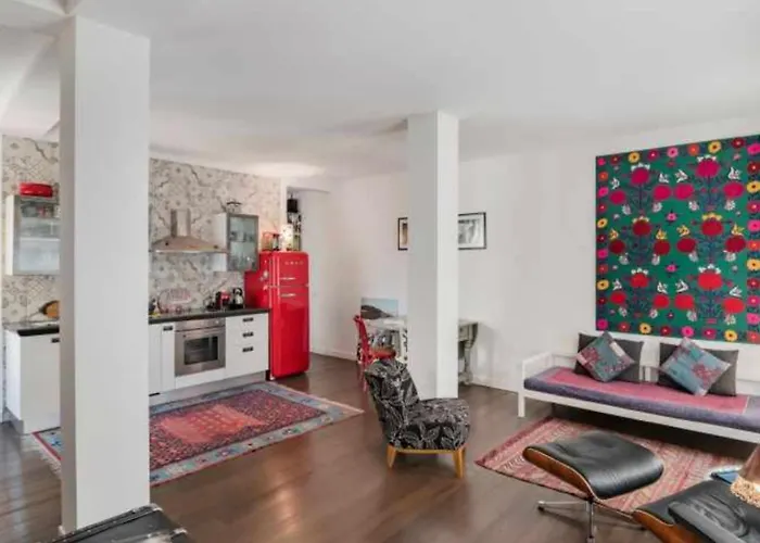Dreamy Loft By The Opera Theater